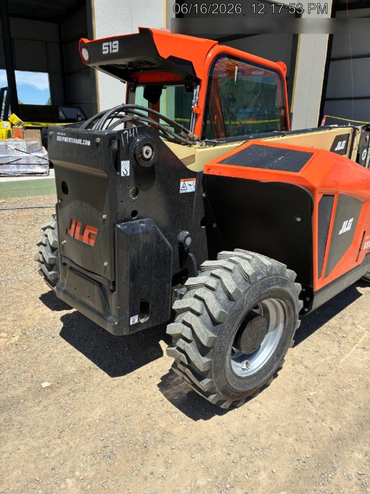 2026 JLG 519