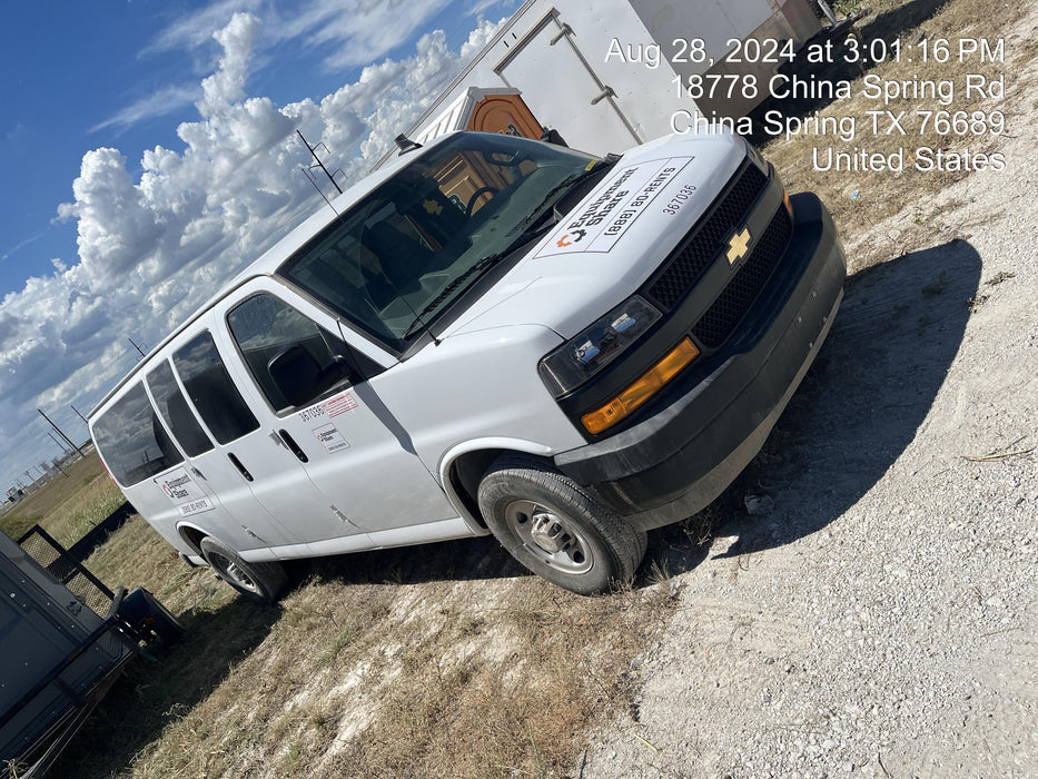 2023 CHEVROLET Express Van - Rental