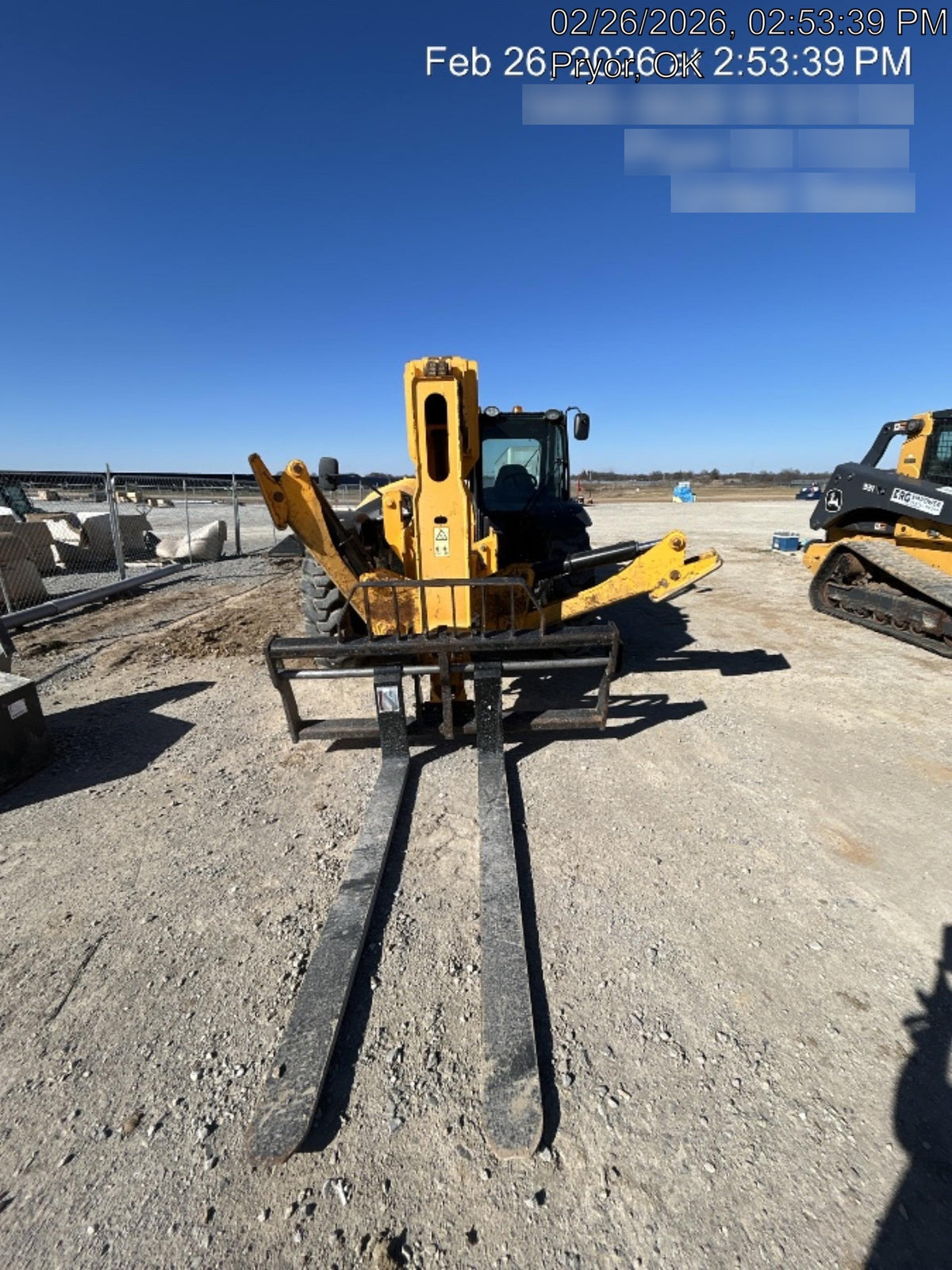 2019 JCB 512-56 Cab/Heat/Air, 109 HP, Solid Tires, STD Worklight, Beacon, Aux Hydraulics, Lifting Eye, Back up Alarm w/66" Carriage/60" Forks