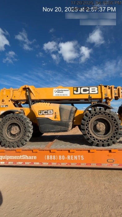 2019 JCB 512-56 109 HP w/CAB/HVAC, Beacon, Aux Hydraulics, Worklights, Solid Tires w/60" Carriage/Forks