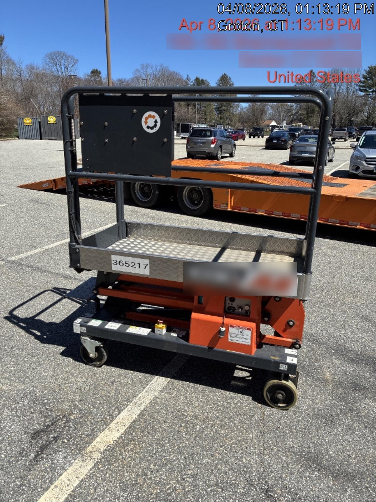 2023 JLG 1030P
