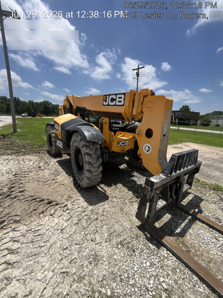 2019 JCB 509-42 74 HP w/Open ROPS, Beacon, Aux Hydraulics, LED Work lights, Solid Tires 66" Carriage/60" Forks