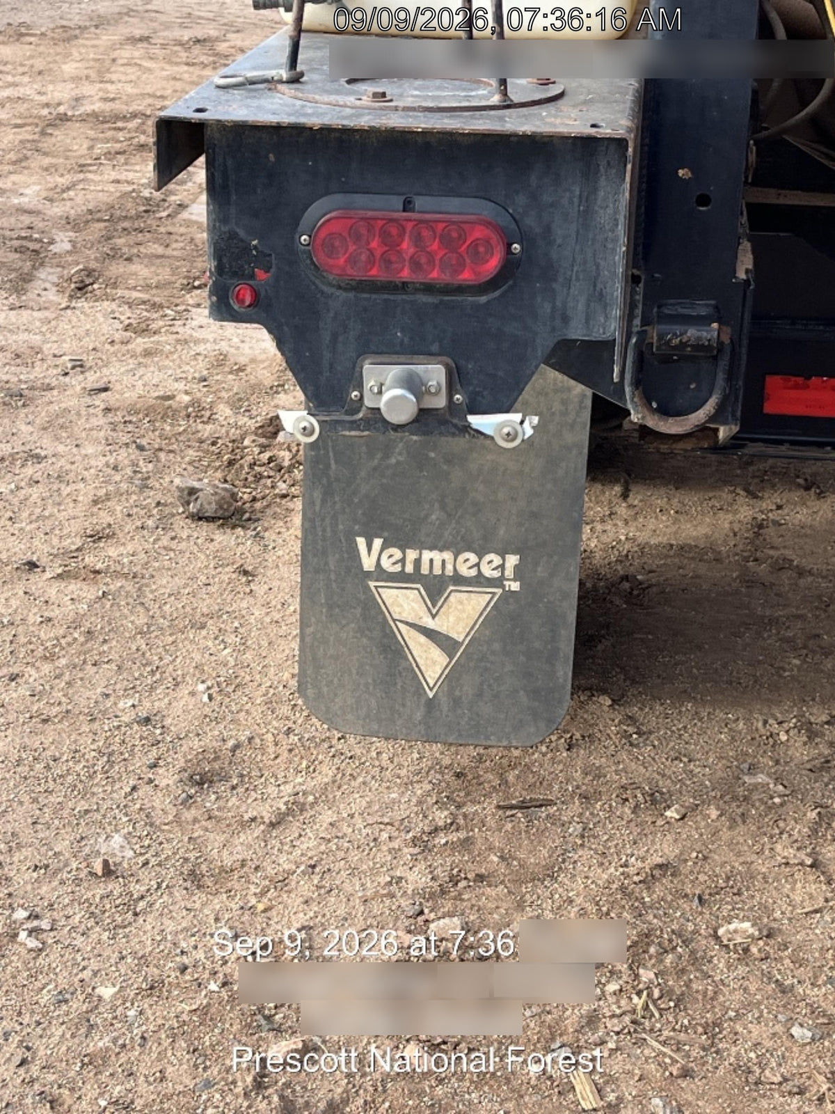 2022 Vac-Tron LP573XDT T4 Koehler Diesel Engine, 500 Gallon Debris Tank, x2 100 Gallon Water Tanks