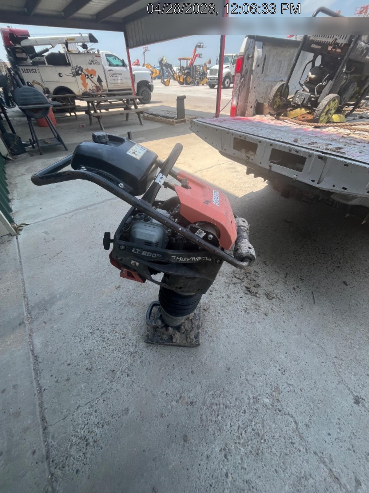 2025 HUSQVARNA LT6005
