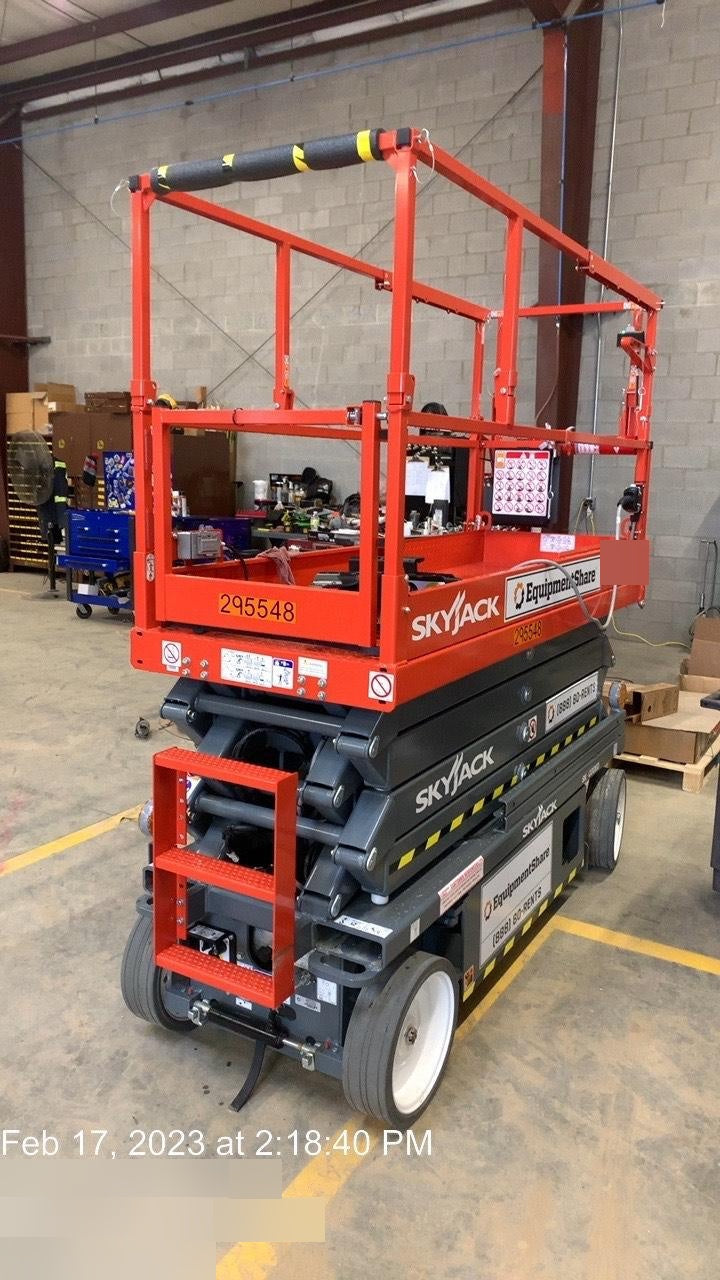 2023 SKYJACK SJ3226