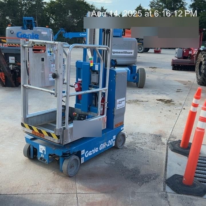 2021 GENIE GR-20