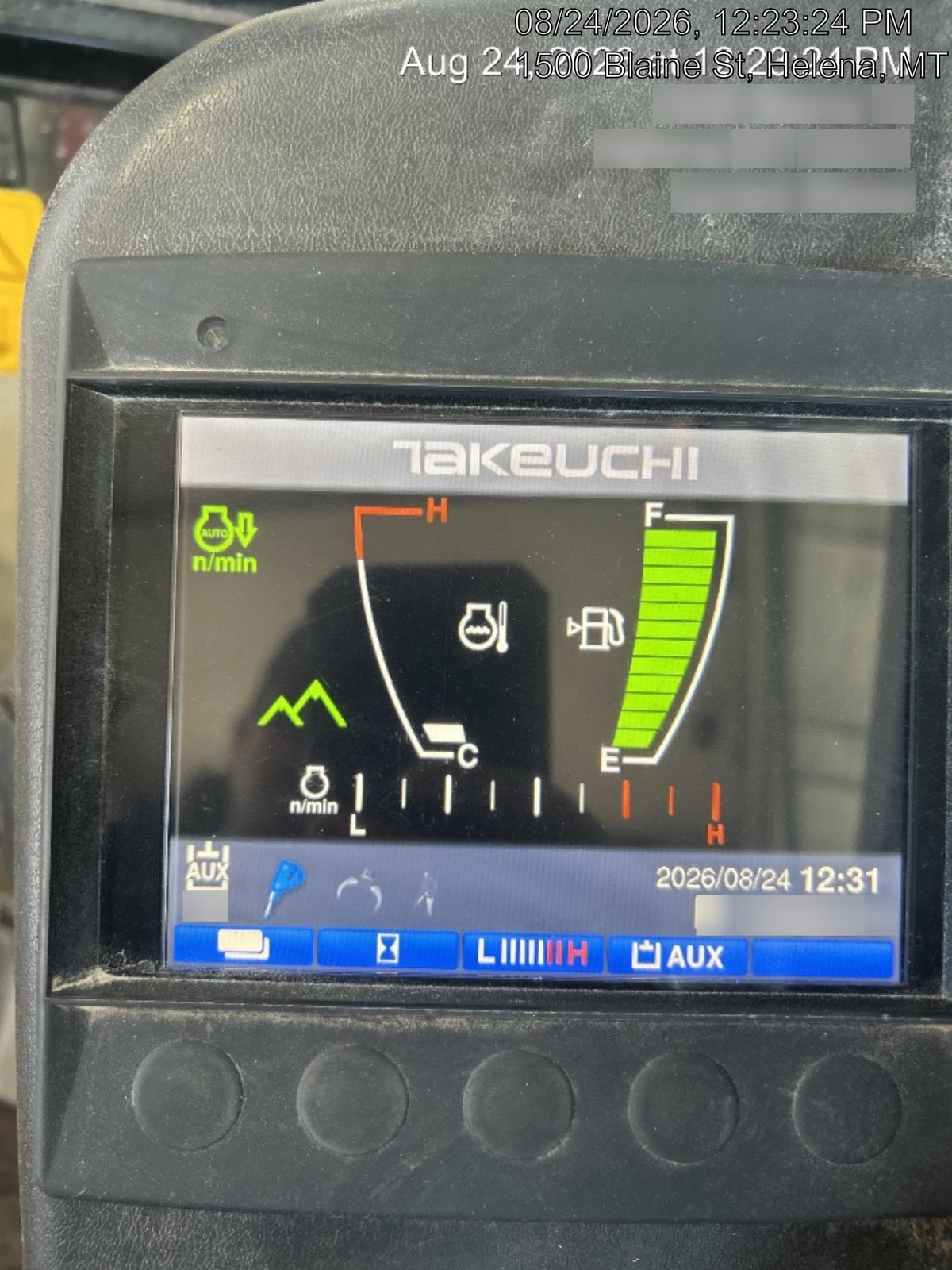 2024 TAKEUCHI TB250-2CR