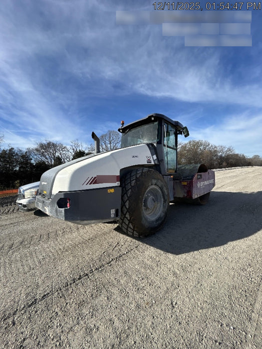 2023 DYNAPAC CA2500D