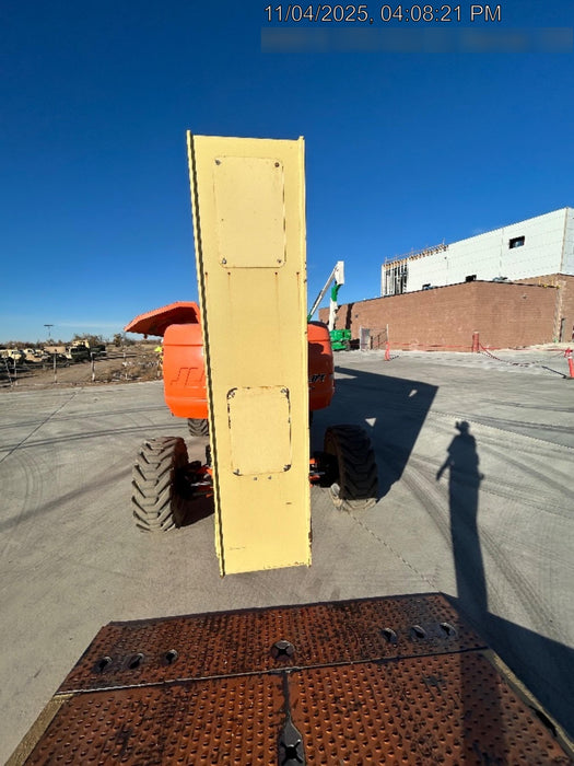 2020 JLG 800AJ