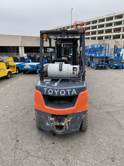 2022 TOYOTA 50-8FGU25