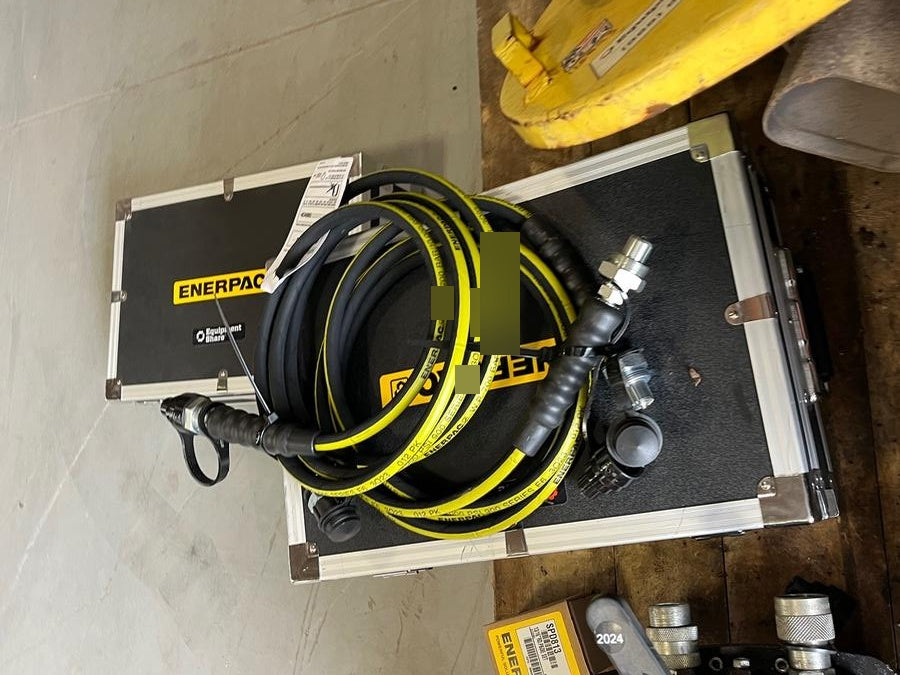 2021 ENERPAC ZU4408JB