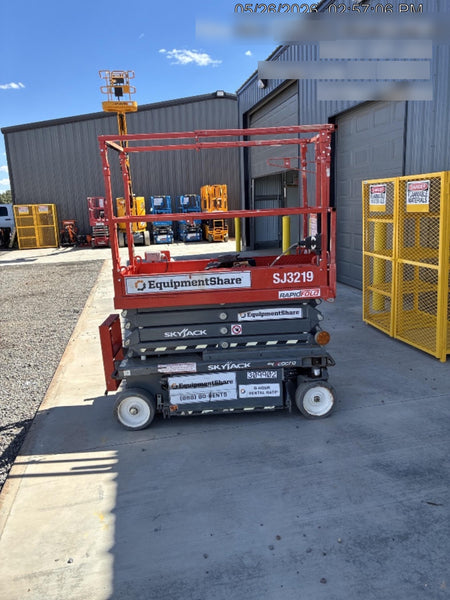 2023 SKYJACK SJ3219