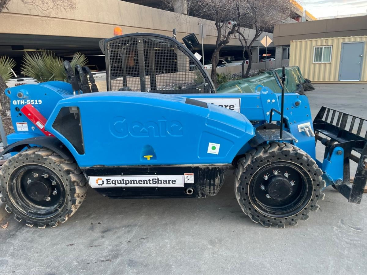 2023 GENIE GTH-5519