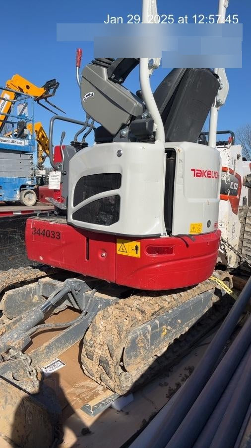 2023 TAKEUCHI TB210R