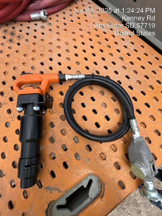 2024 MICHIGAN PNEUMATIC ES-CH3R-TRACKER