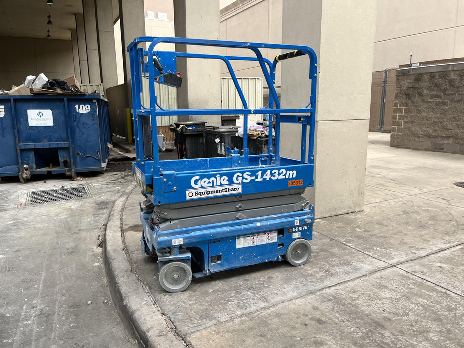 2022 GENIE GS-1432