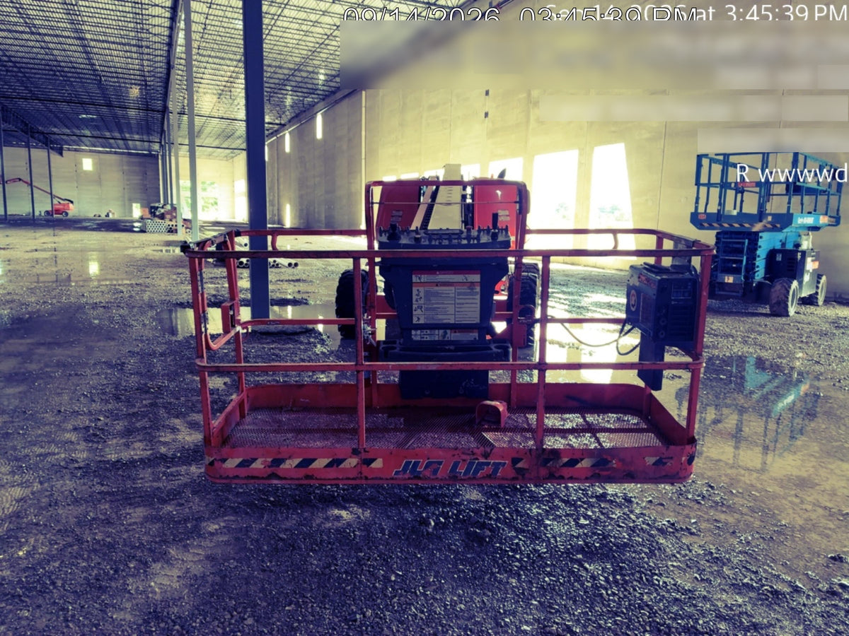 2022 JLG 600S