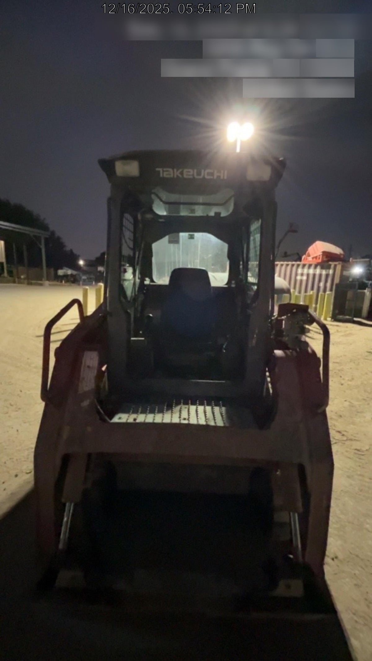 2020 Takeuchi TL8CR Cab/Heat/Air, 74hp, Hydraulic QC w/76" HD Bucket w/ Smooth Bolt on Edge, 76" HD Bucket w/Teeth