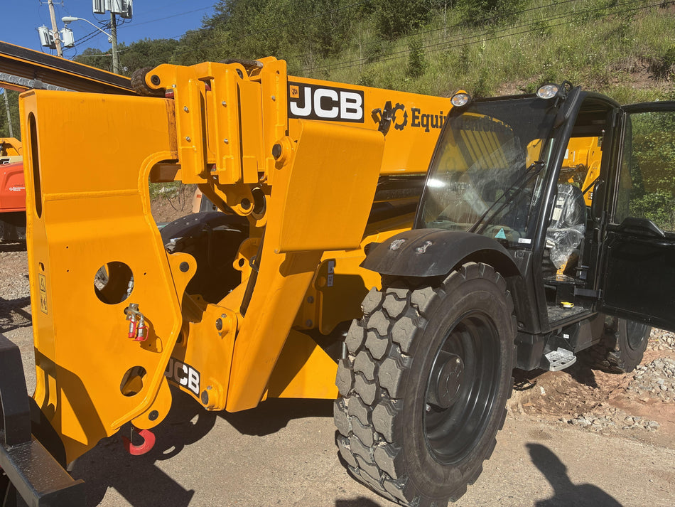 2026 JCB 510-56