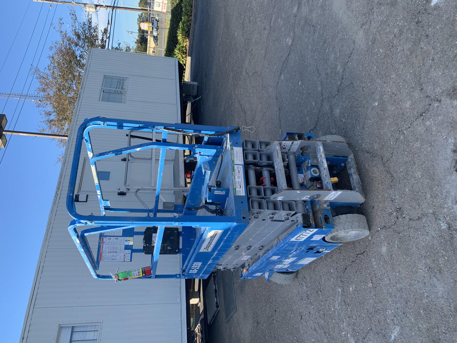 2019 Genie GS-1930 Fixed Rails with Chain Entry