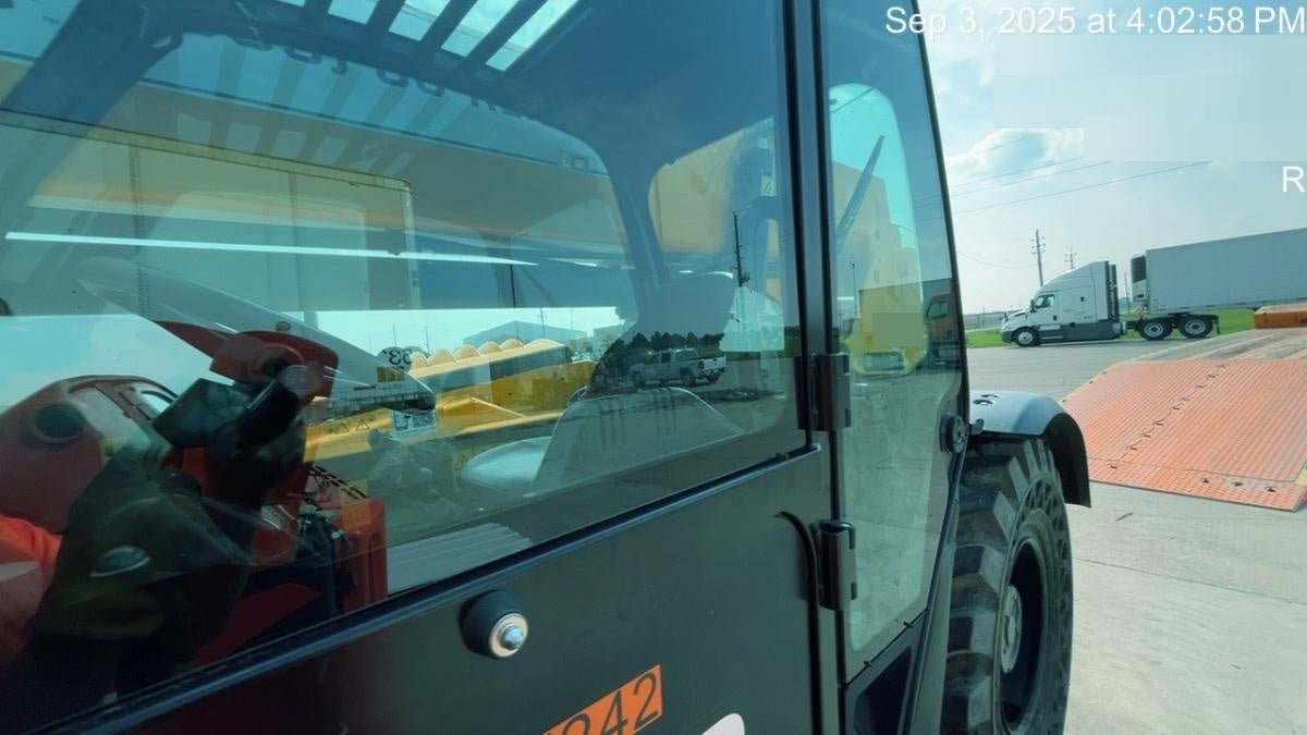 2022 JCB 510-56