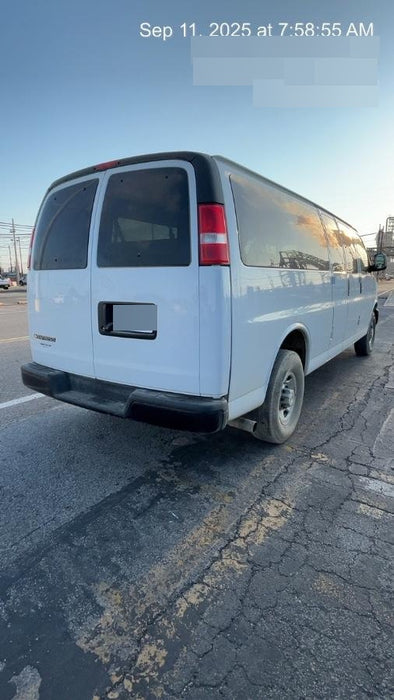 2023 CHEVROLET Express Van - Rental