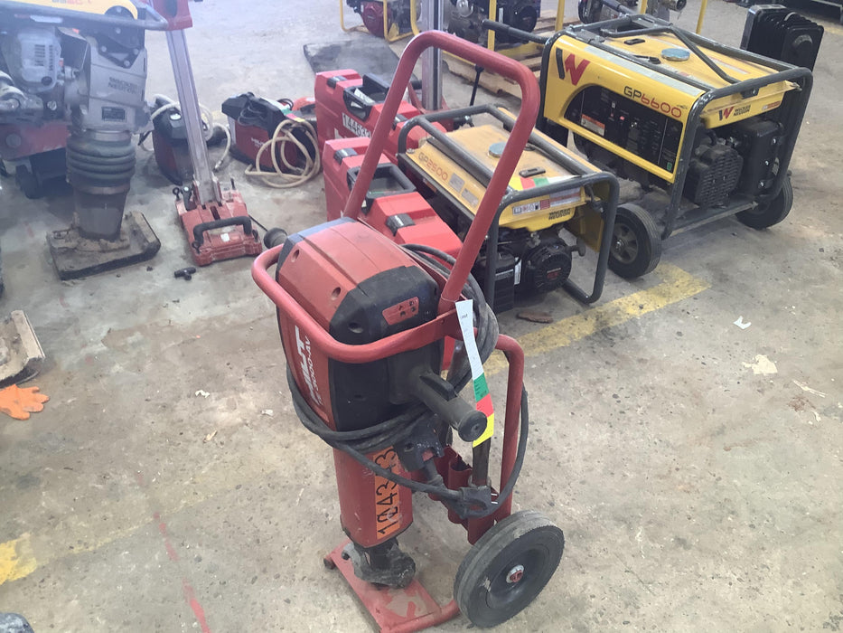 2020 HILTI TE 3000-AVR