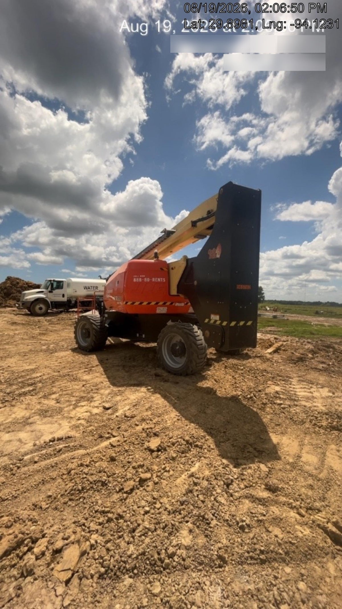 2025 JLG 800AJ