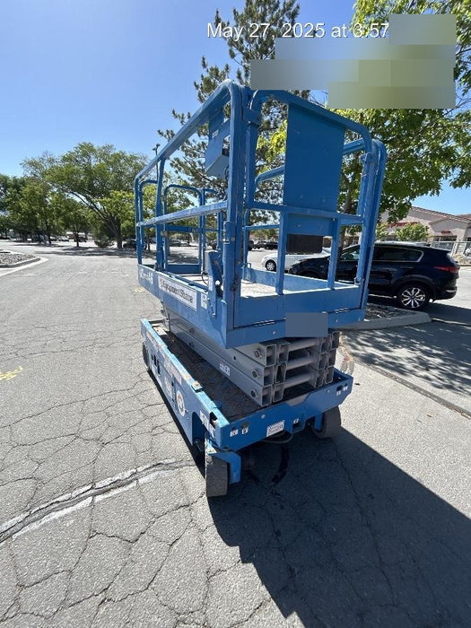 2019 Genie GS-2646 folding rails with full height swing gate