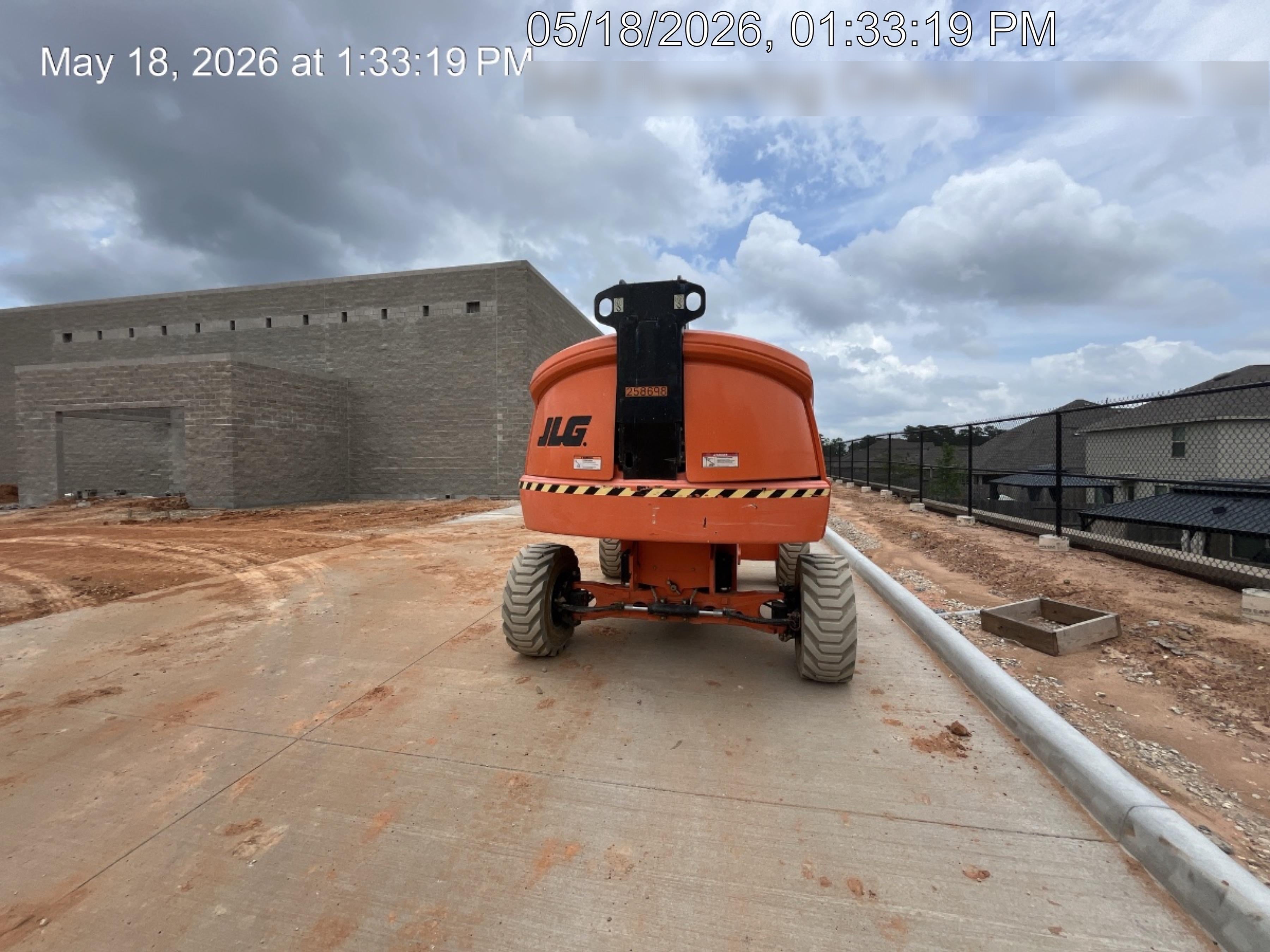 2022 JLG 460SJ
