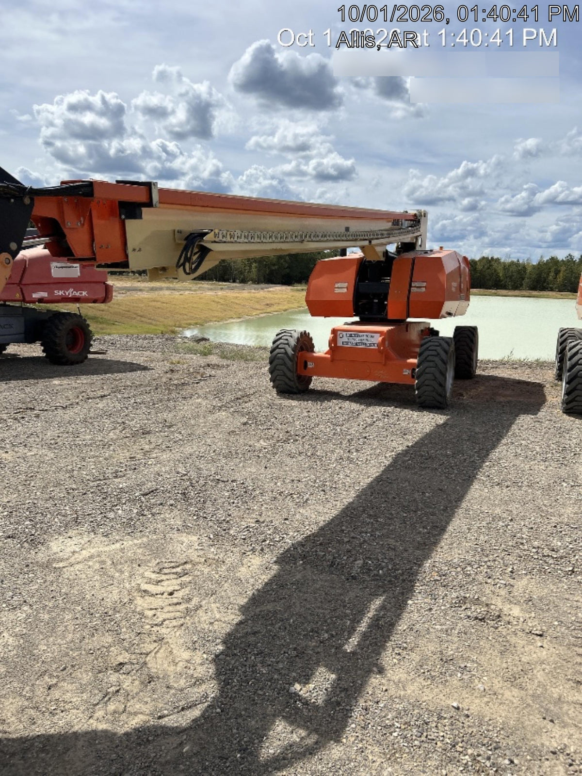2023 JLG 860SJ