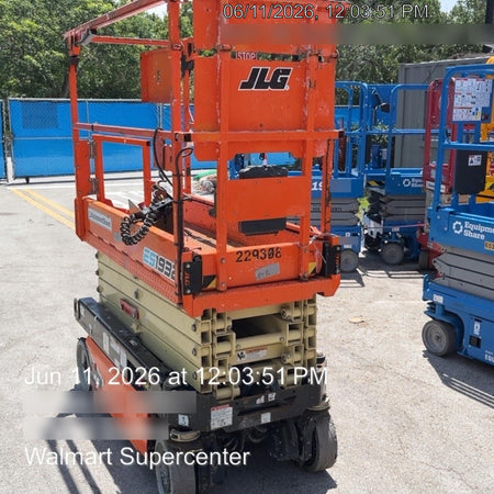 2022 JLG ES1932