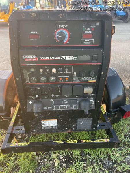 2021 Lincoln Electric Vantage 322 Vantage 322 Ready Pak 3 w/ Decals, ORANGE (includes trailer, cable rack, fender light kit) NO Telematics