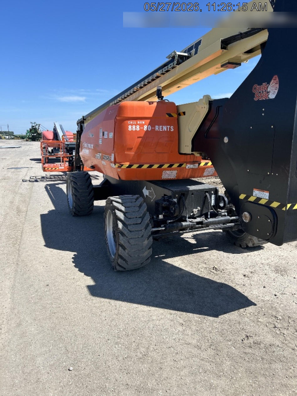 2025 JLG 800AJ