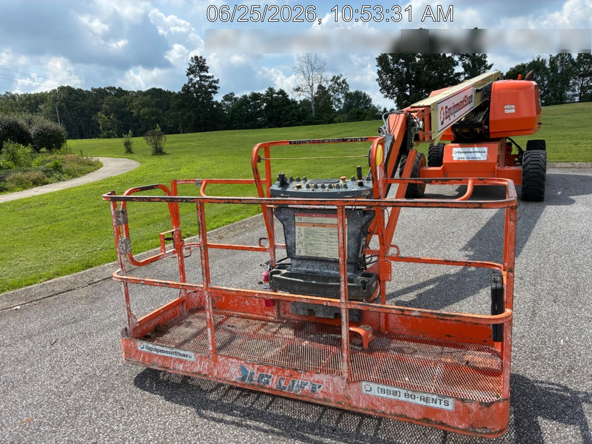 2020 JLG 660SJ