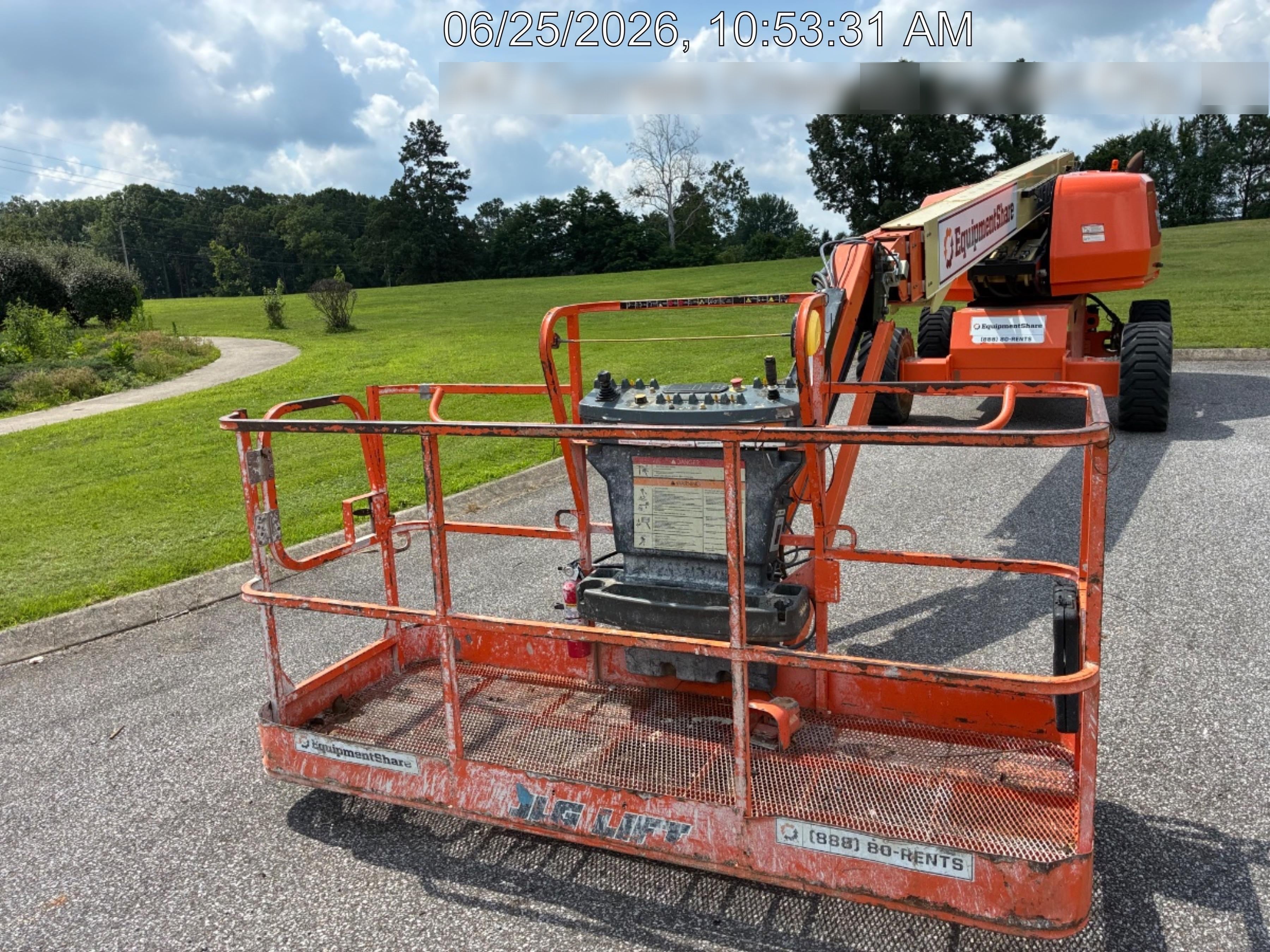 2020 JLG 660SJ