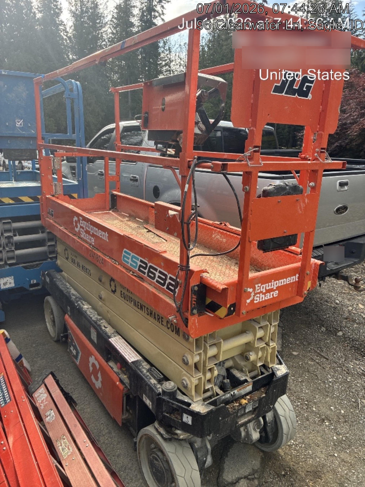 2022 JLG ES2632