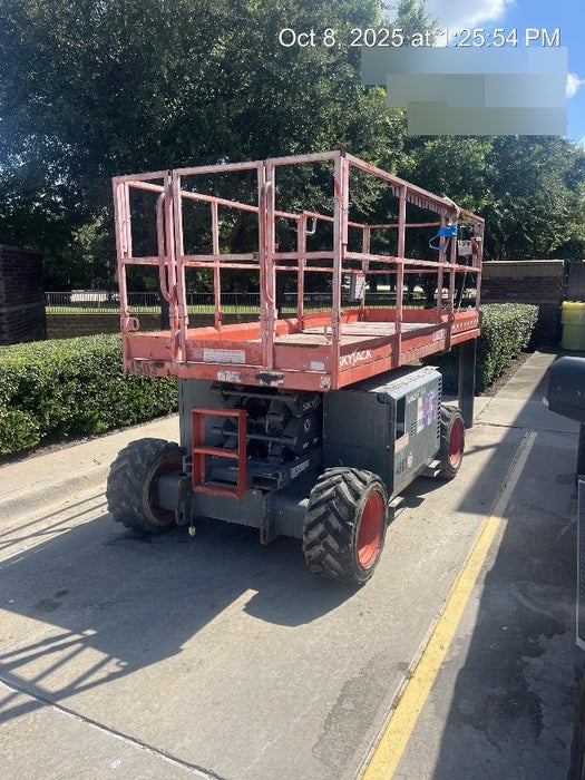 2017 SKYJACK SJ6826 RT