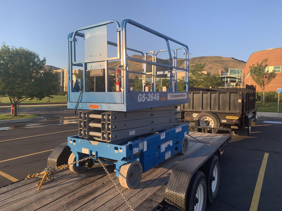 2019 Genie GS-2646 folding rails with full height swing gate