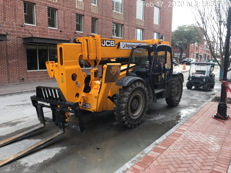 2019 JCB 512-56