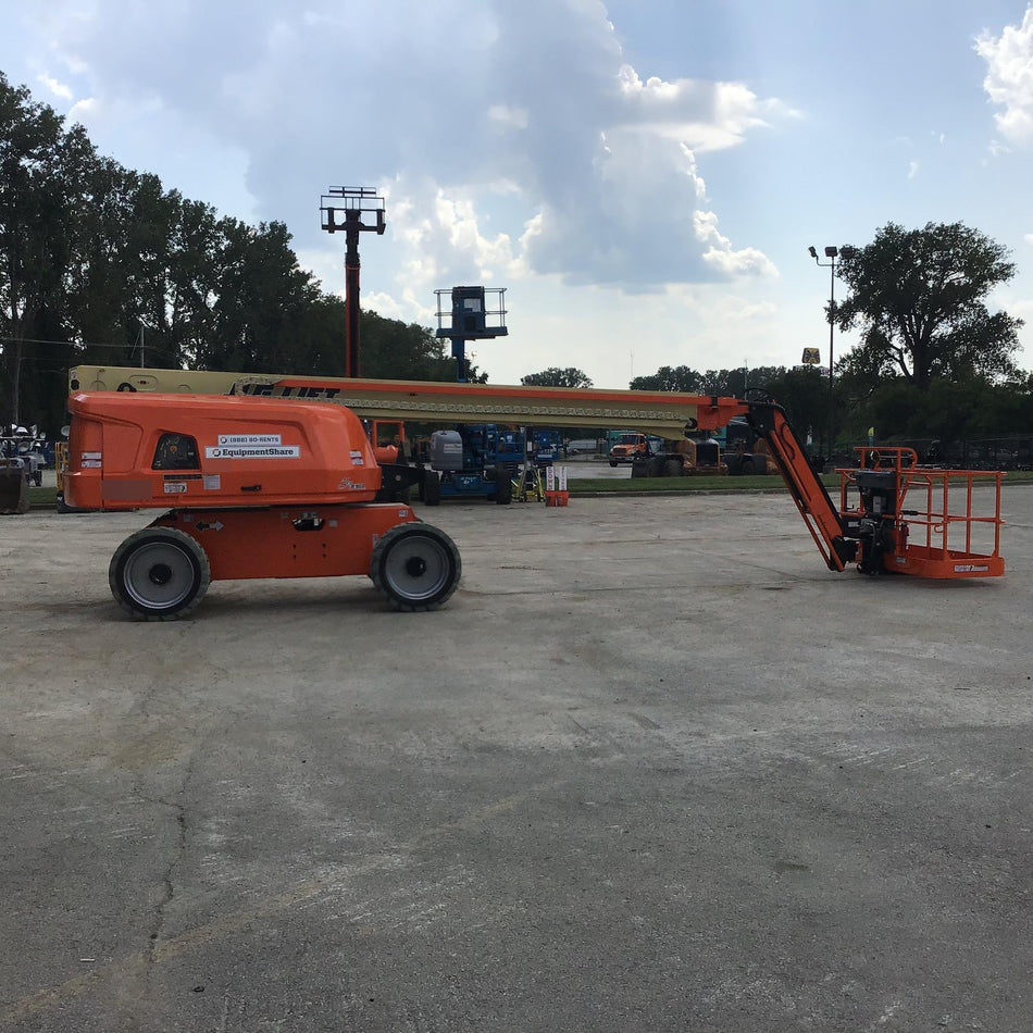 2019 JLG 660SJ