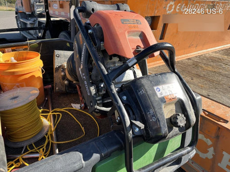 2025 HUSQVARNA LT6005