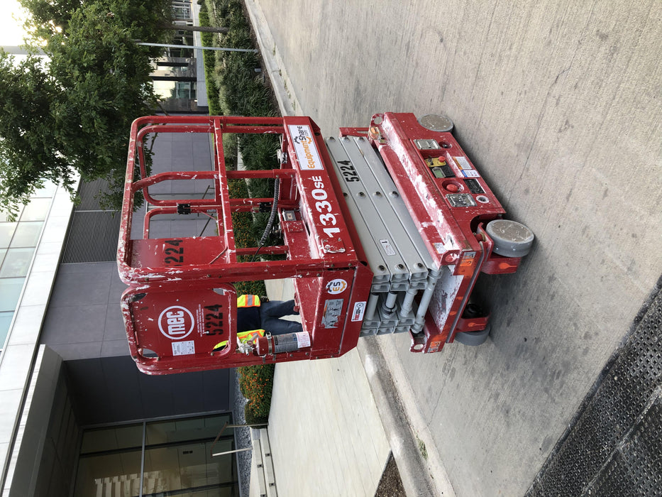 2017 MEC 1330SE MEC 1330SE 19X30