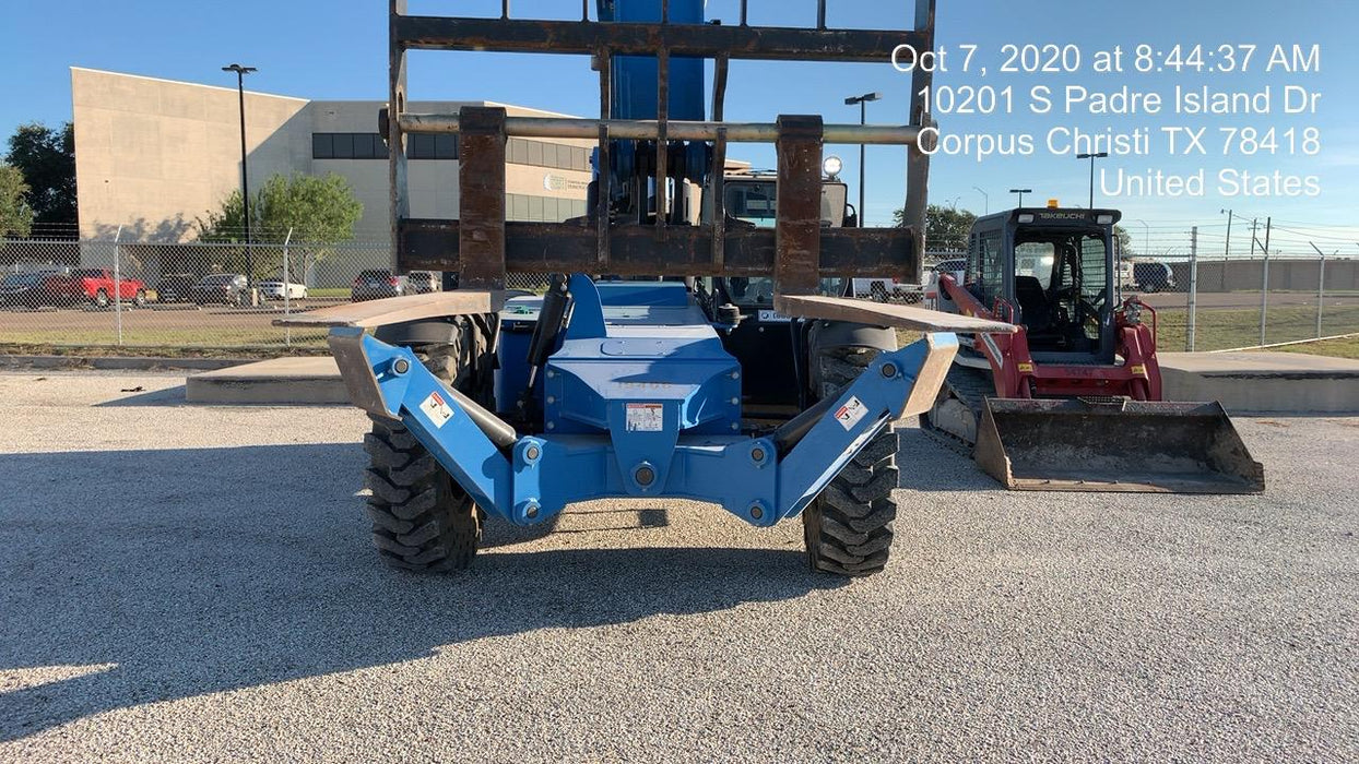 2018 Genie GTH-1056 Genie GTH-1056 w/Enclosed Cab w/HVAC, Work Lights, Solid Tires, Beacon, 60" Carriage and Forks