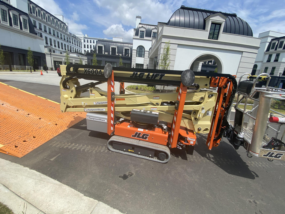 2022 JLG X600AJ