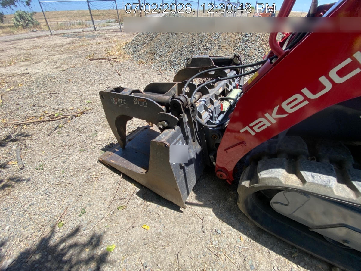 2024 TAKEUCHI TL8R2-CRH