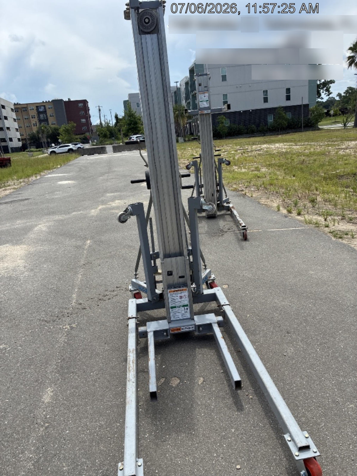 2020 GENIE SLC-24