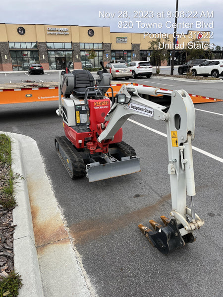 2023 TAKEUCHI TB210R