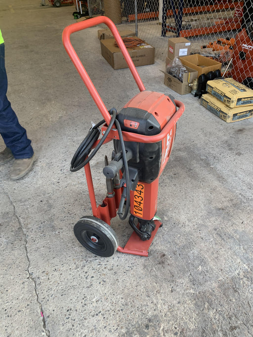 2020 HILTI TE 3000-AVR