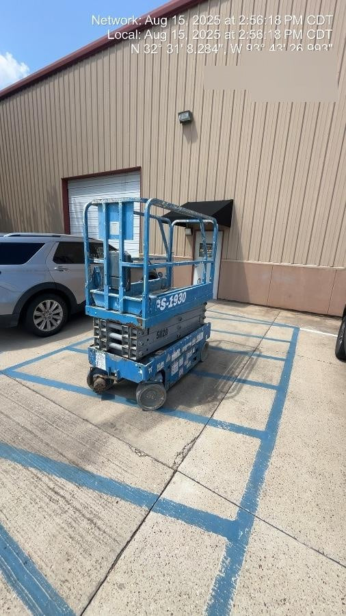 2019 Genie GS-1930 Fixed Rails with Chain Entry